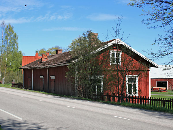 Mutilan tuparakennus